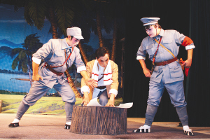 琼剧《椰寨枪声》首演