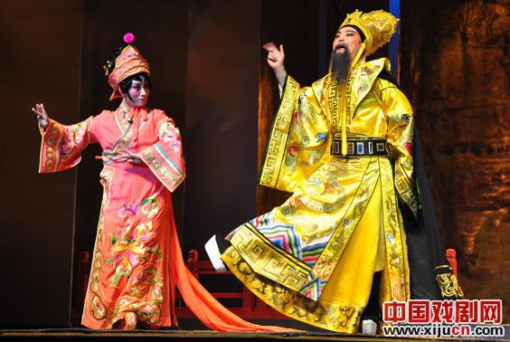 陇剧《古月承华》向省十二运会献礼