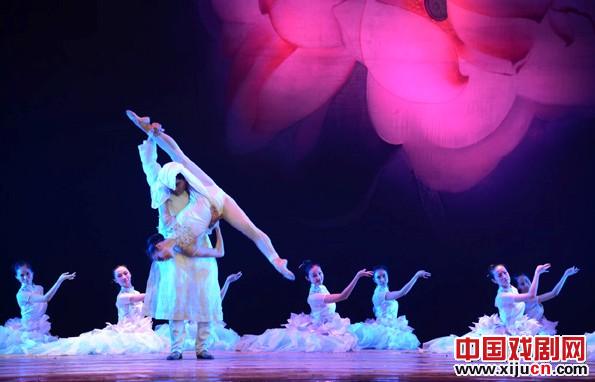 民族舞剧《绣娘》