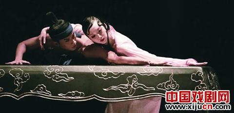 当代舞剧《莲》演绎激情和野心