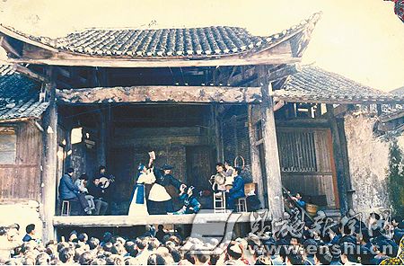 恩施市的地方戏