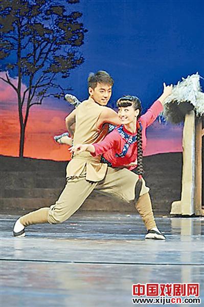 《铁道游击队》展现舞蹈与戏剧的完美统一