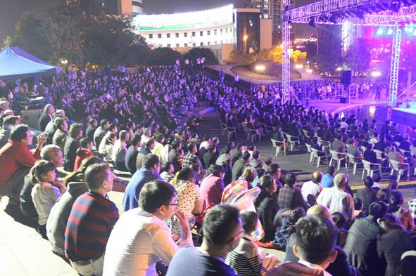 余杭小花风采尽现 美丽洲大舞台演出圆满落幕