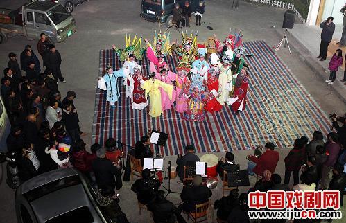 西路乱弹民间艺人匮乏