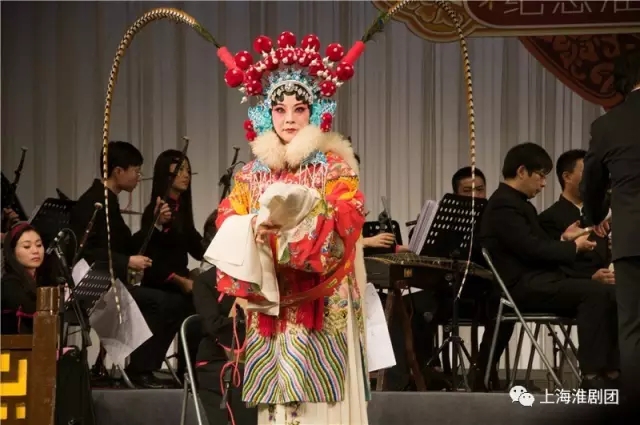 酆君梅演唱《女审》