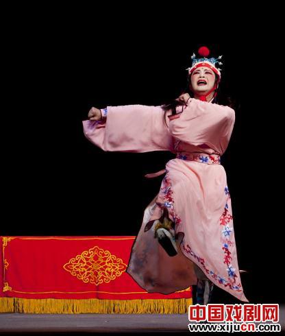 《刘智远》曾静萍饰刘咬脐（咬脐跳）