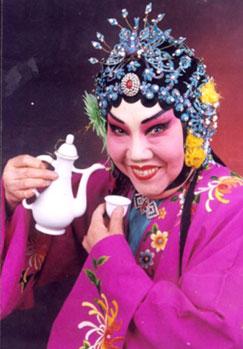 毛爱莲声腔印象：暖色基调 唯美风格