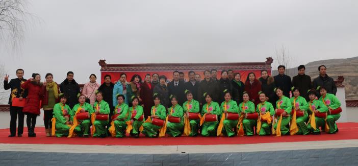 甘肃省平凉市司法局在静宁县开展文化卫生法律服务三下乡活动