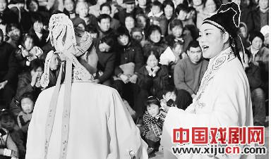 地方戏是坚守还是放弃？