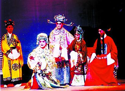 淮剧特色折子戏《昭君出塞》《打神告庙》《白蛇传－盗草》将演