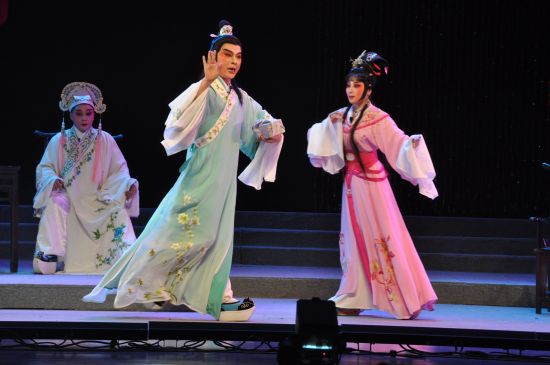 高甲戏《郑成功》将赴台演出