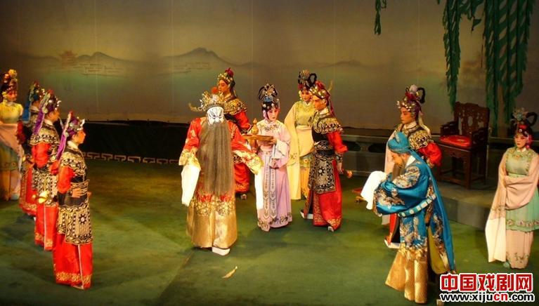 经典陇剧《枫洛池》在北京评剧院大剧场上演