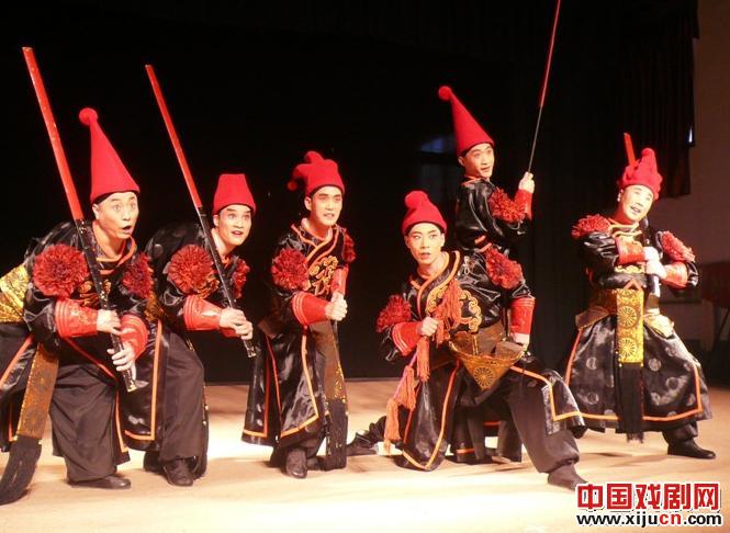 平调落子魔幻舞台剧《黄梁梦》