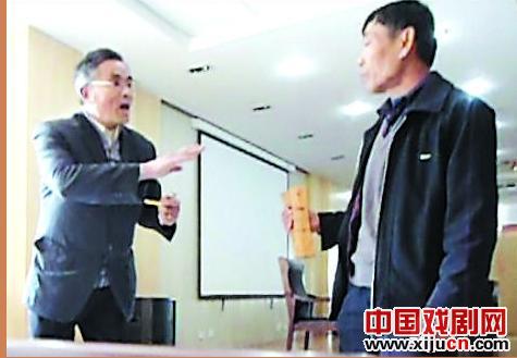 四位老人搭起一个滩簧班子