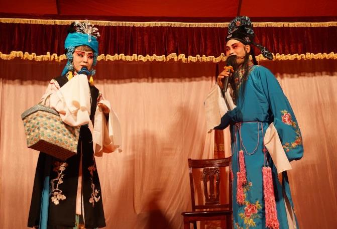 曹市荆州花鼓剧团