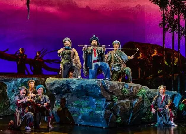 现代琼剧《王国兴》参加中国戏剧节演出深受好评