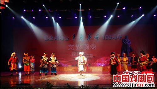 耗资100多万元打造的大型傣剧《刀安仁》公演