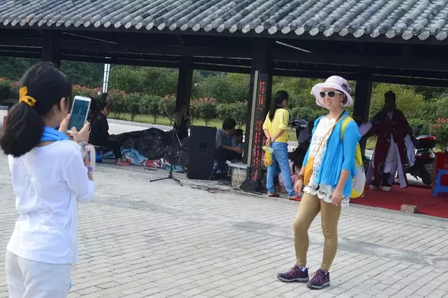 赏自然美景，享赣剧大餐