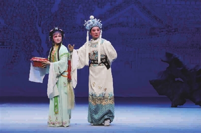 台上台下&ldquo;同唱一台戏&rdquo; &ldquo;越剧春晚&rdquo;在逸夫舞台举行