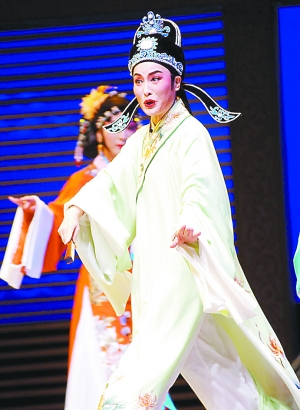 范派小生陈雪萍欲冲刺梅花奖