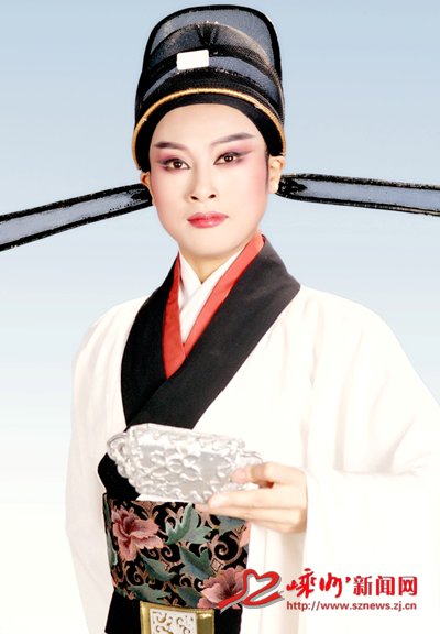 刘志霞：一路疼痛一路唱