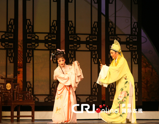 越剧《梁山伯祝英台》献演世界合唱比赛（组图）