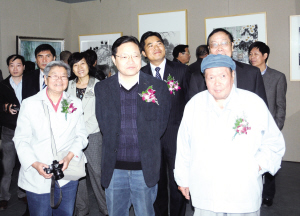 嵊籍美术名家邀请展座谈会举行