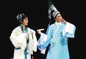 新年越剧演唱会举行(图)