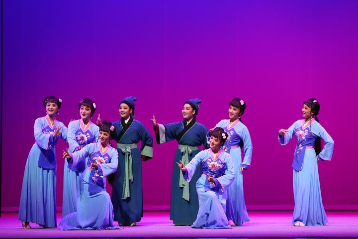 &ldquo;梅花&rdquo;傲雪绽放 2018越剧春晚五城联动完美收官