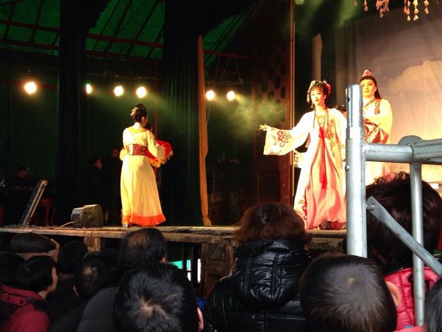 正月十五好热闹 三台越剧大戏庆元宵