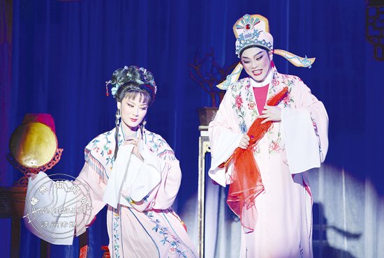 经典越剧惠民演出昨晚首演