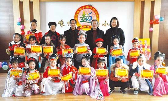 &ldquo;越剧小明星&rdquo;演唱赛 我市各校越剧大比拼