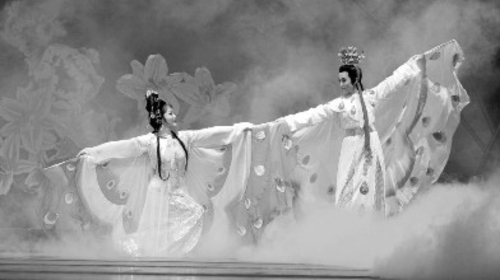 诗与政治：20世纪上海公共文化中的女子越剧