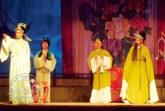 送春联办村晚做大戏&hellip;&hellip;文化礼堂天天乐