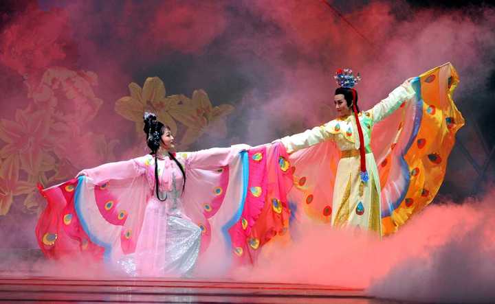 越剧《梁祝》全国巡演 不仅推越剧还推黄酒