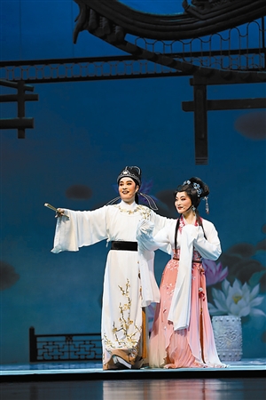 越剧版《钗头凤》《梁祝》全国巡演深圳站落幕