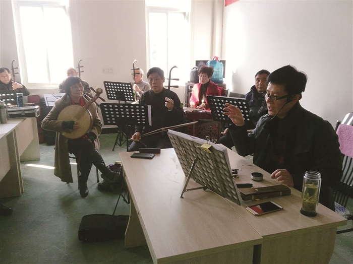 街道妇联和成校联合主办 第三期&ldquo;越剧唱腔培训班&rdquo;