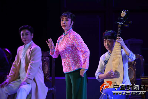 原创越剧《潘玉良》在石嘴山市文化馆大剧院上演