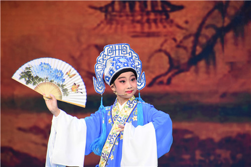 后生可畏 9岁南京姑娘摘全国&ldquo;小梅花&rdquo;金奖