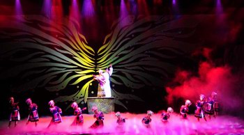 岭南知识分子的人格礼赞 &mdash;&mdash;评粤剧《青青公主》