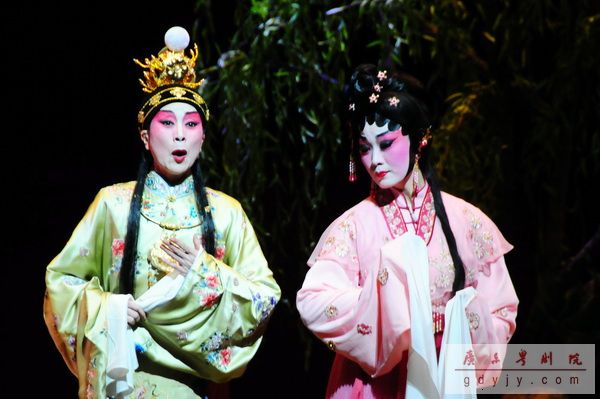 蒋文端与影星陈宝珠合演《红楼梦》