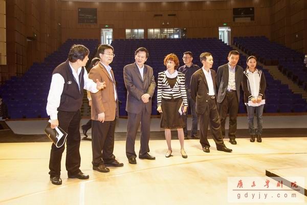 &ldquo;省文化厅直属艺术院团专题调研座谈会&rdquo;于我院召开