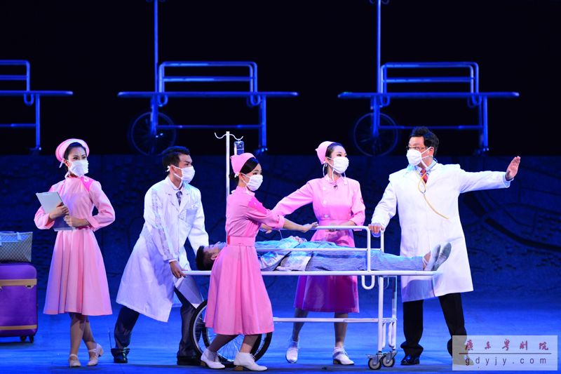 《风云2003》、《梦&middot;红船》亮相第十二届广东省艺术节