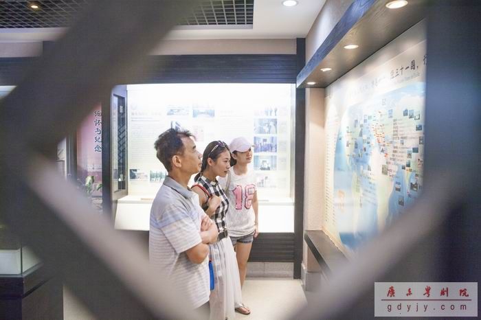 我院党员参加&ldquo;七一&rdquo;党员活动