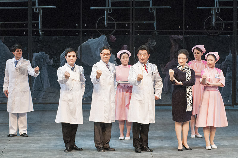 好戏惠民  &ldquo;中国梦&rdquo;飞扬