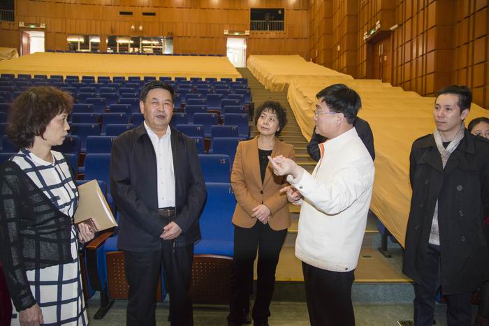 吉林省考察组今日至我院调研