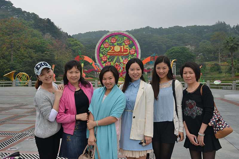 踏青赏花共庆&ldquo;三&middot;八&rdquo;