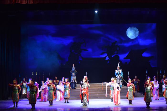 &ldquo;跨次元&rdquo;粤剧巡演启动  首站火爆登陆邕城