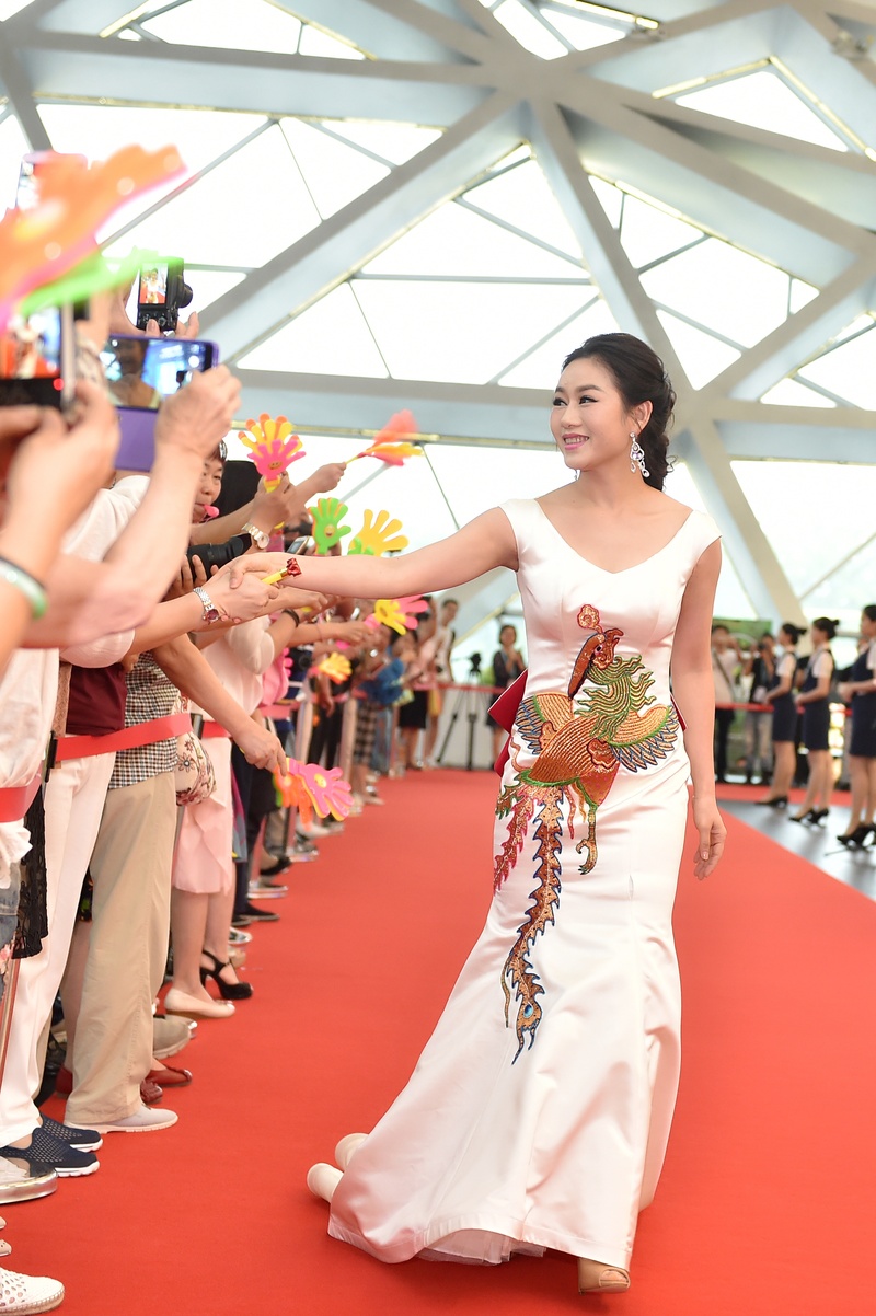 曾小敏获得第28届中国戏剧梅花奖