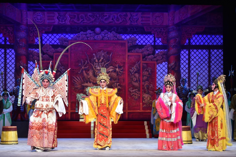 一连三场精彩剧目，戏迷过足&ldquo;戏瘾&rdquo;